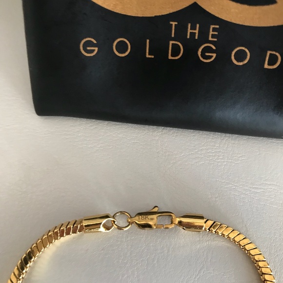 Gold Snake Box Chain - Picture 2 of 2